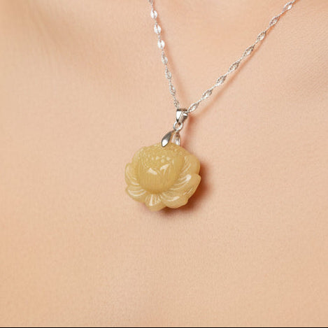 Collier Agathe Jaune "Lotus"